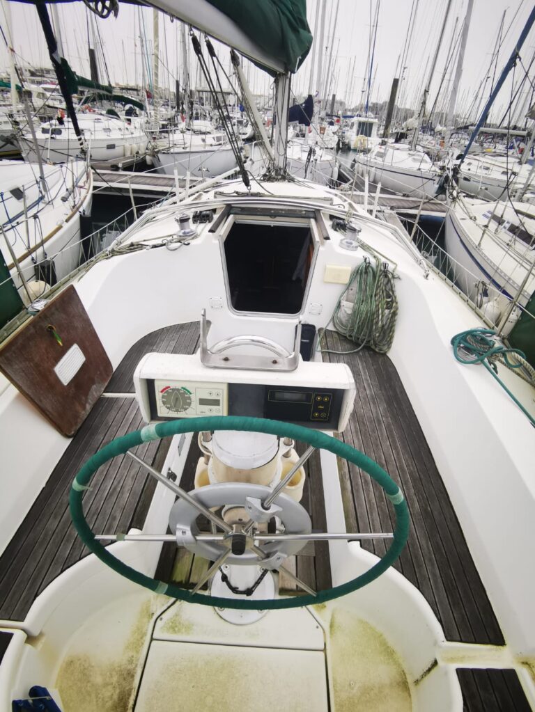 Beneteau Océanis 321