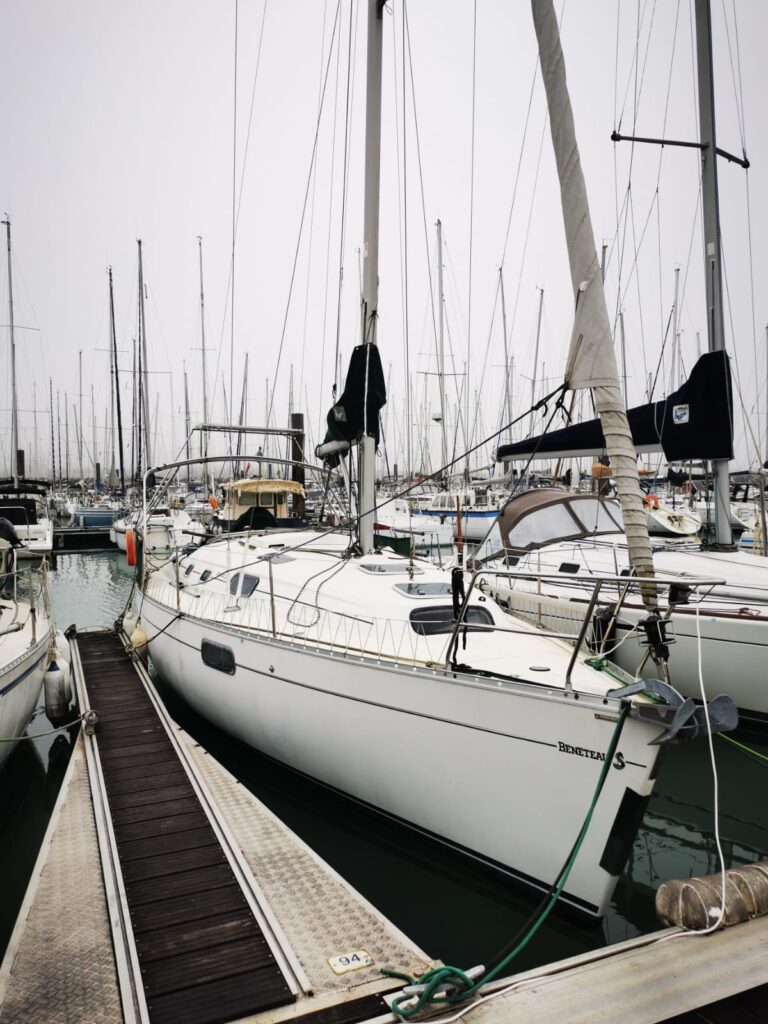 Beneteau Océanis 321